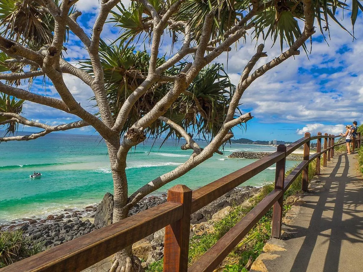 Cosy Central Burleigh Getaway Gold Coast